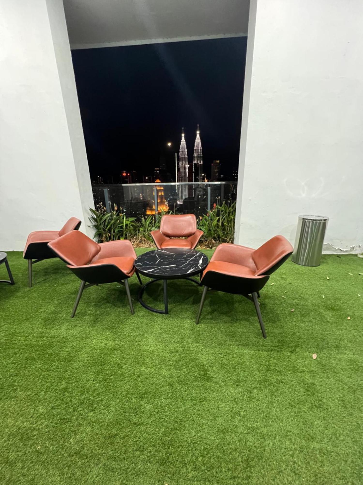 The Colony By Stay Suites Klcc 쿠알라룸푸르 외부 사진