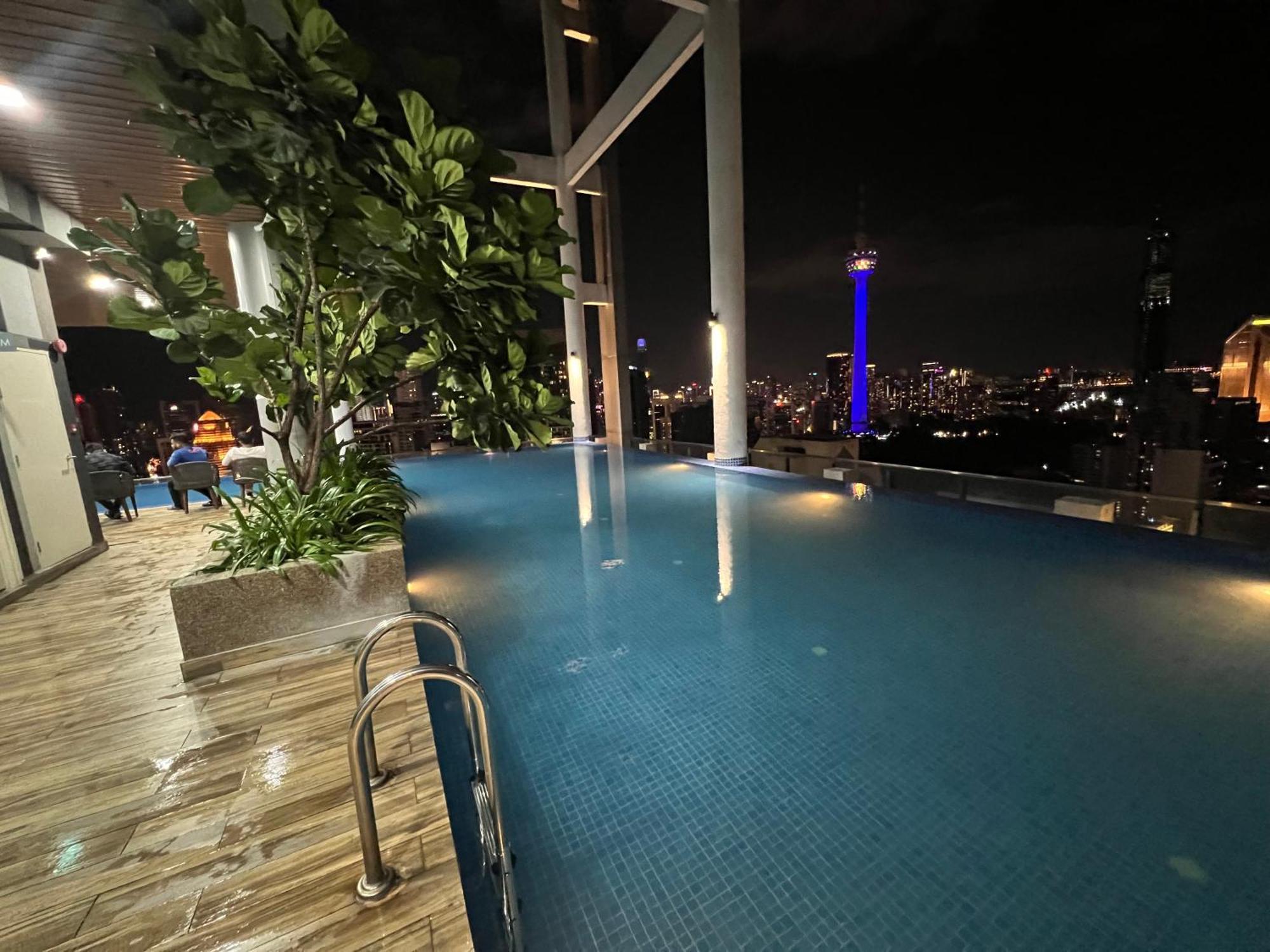 The Colony By Stay Suites Klcc 쿠알라룸푸르 외부 사진