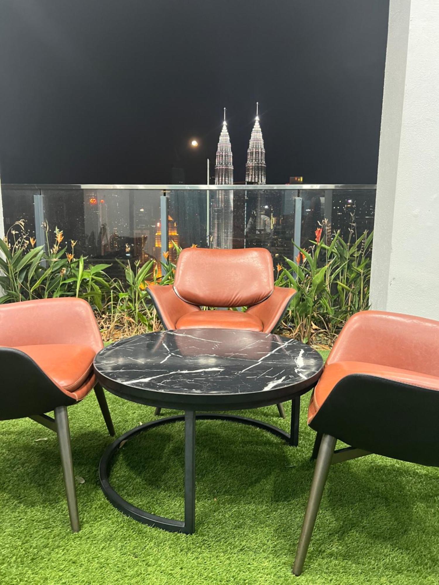 The Colony By Stay Suites Klcc 쿠알라룸푸르 외부 사진