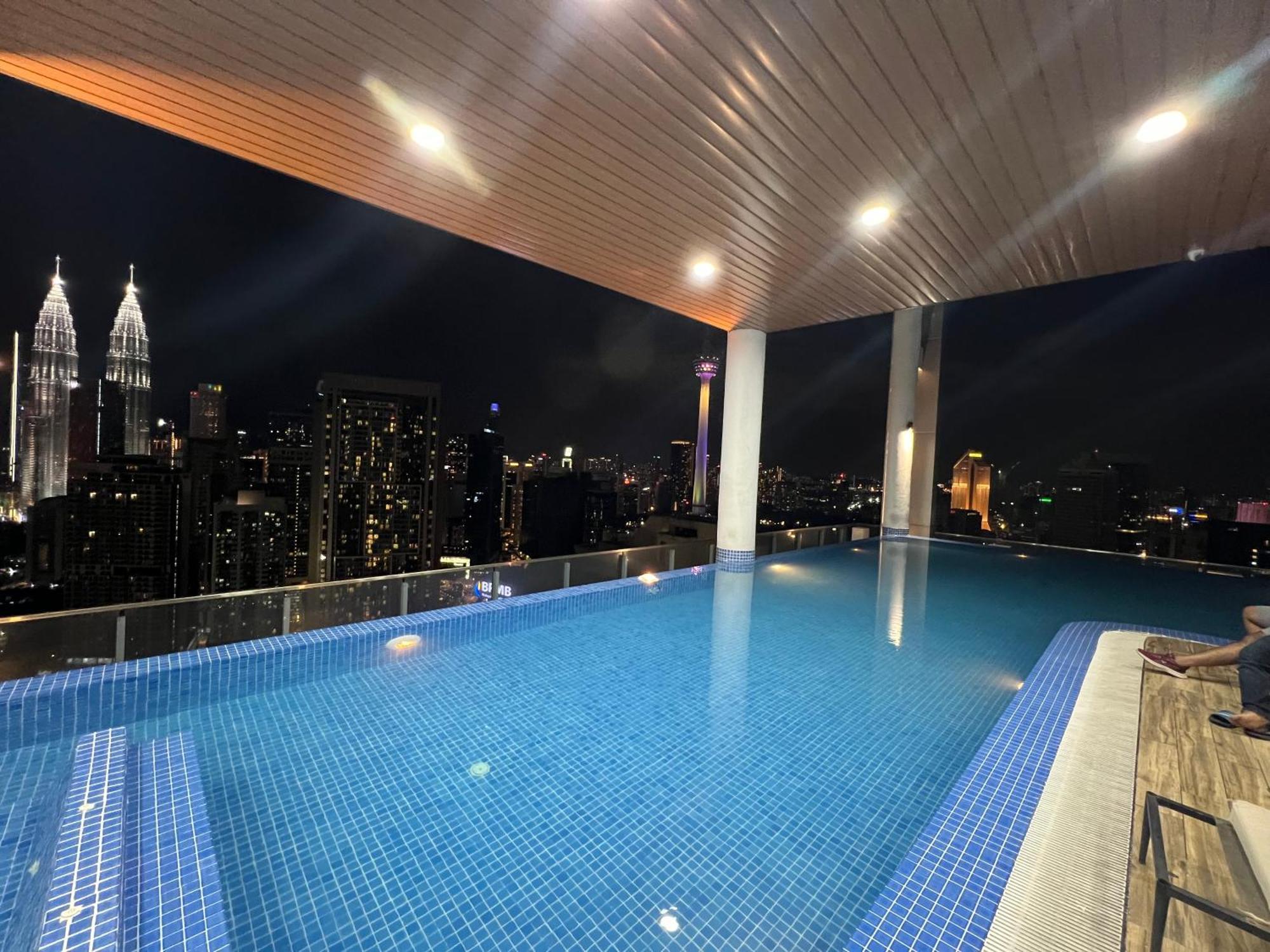 The Colony By Stay Suites Klcc 쿠알라룸푸르 외부 사진
