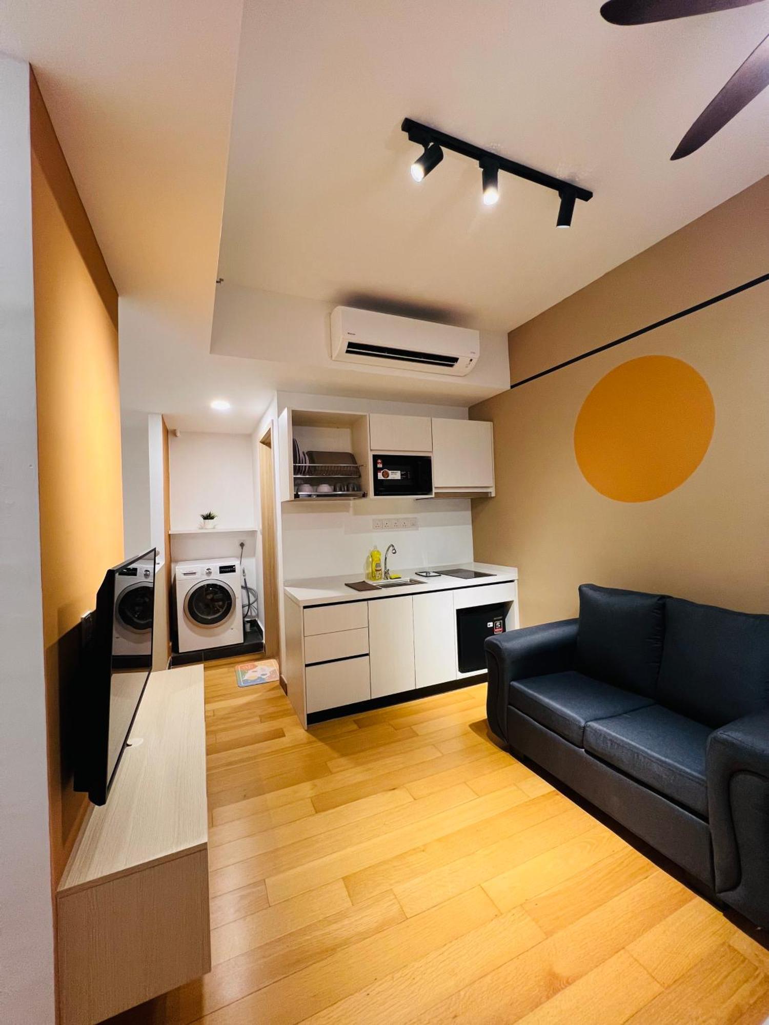 The Colony By Stay Suites Klcc 쿠알라룸푸르 외부 사진