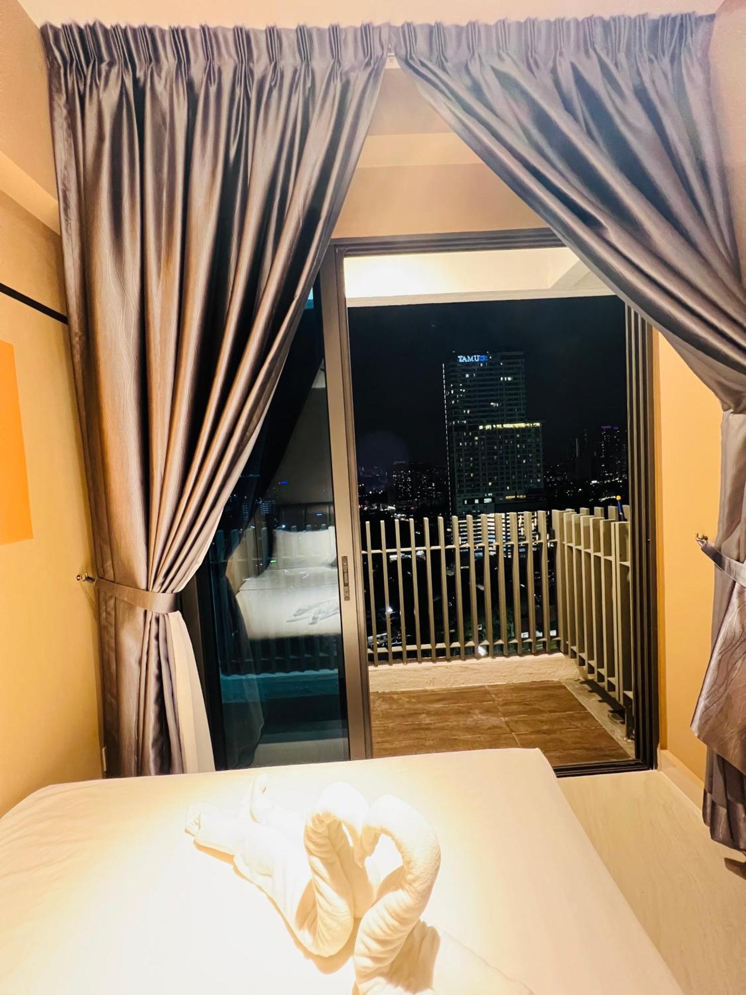 The Colony By Stay Suites Klcc 쿠알라룸푸르 외부 사진