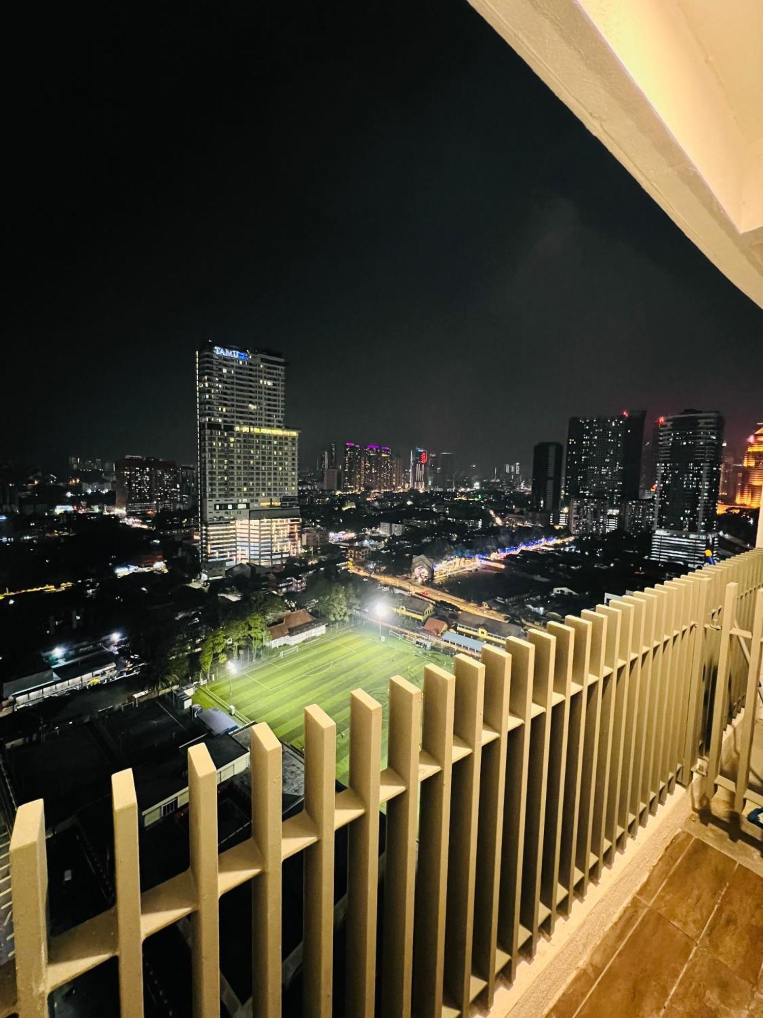 The Colony By Stay Suites Klcc 쿠알라룸푸르 외부 사진