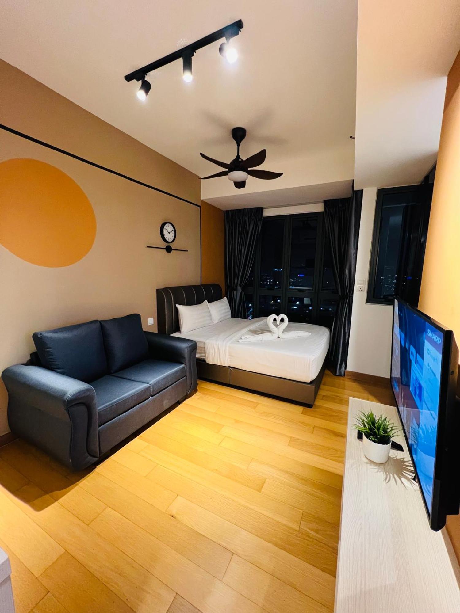 The Colony By Stay Suites Klcc 쿠알라룸푸르 외부 사진