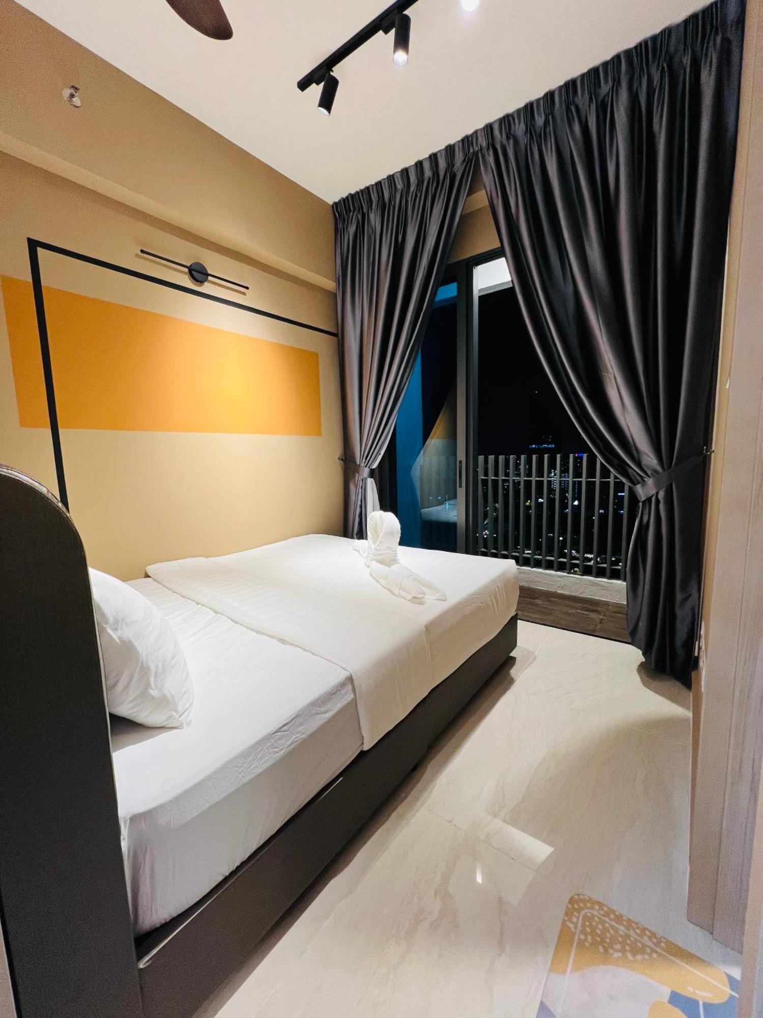 The Colony By Stay Suites Klcc 쿠알라룸푸르 외부 사진